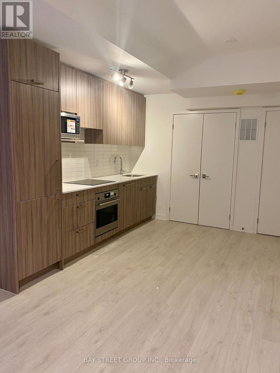 53 - 73 Curlew Drive Sw, Toronto (Parkwoods-Donalda), Ontario  M3A 0B1 - Photo 2 - C12600016