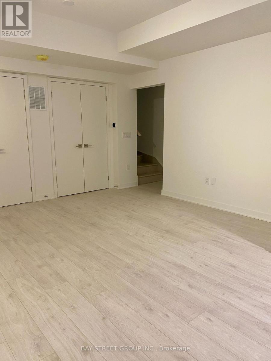 53 - 73 Curlew Drive Sw, Toronto (Parkwoods-Donalda), Ontario  M3A 0B1 - Photo 3 - C12600016