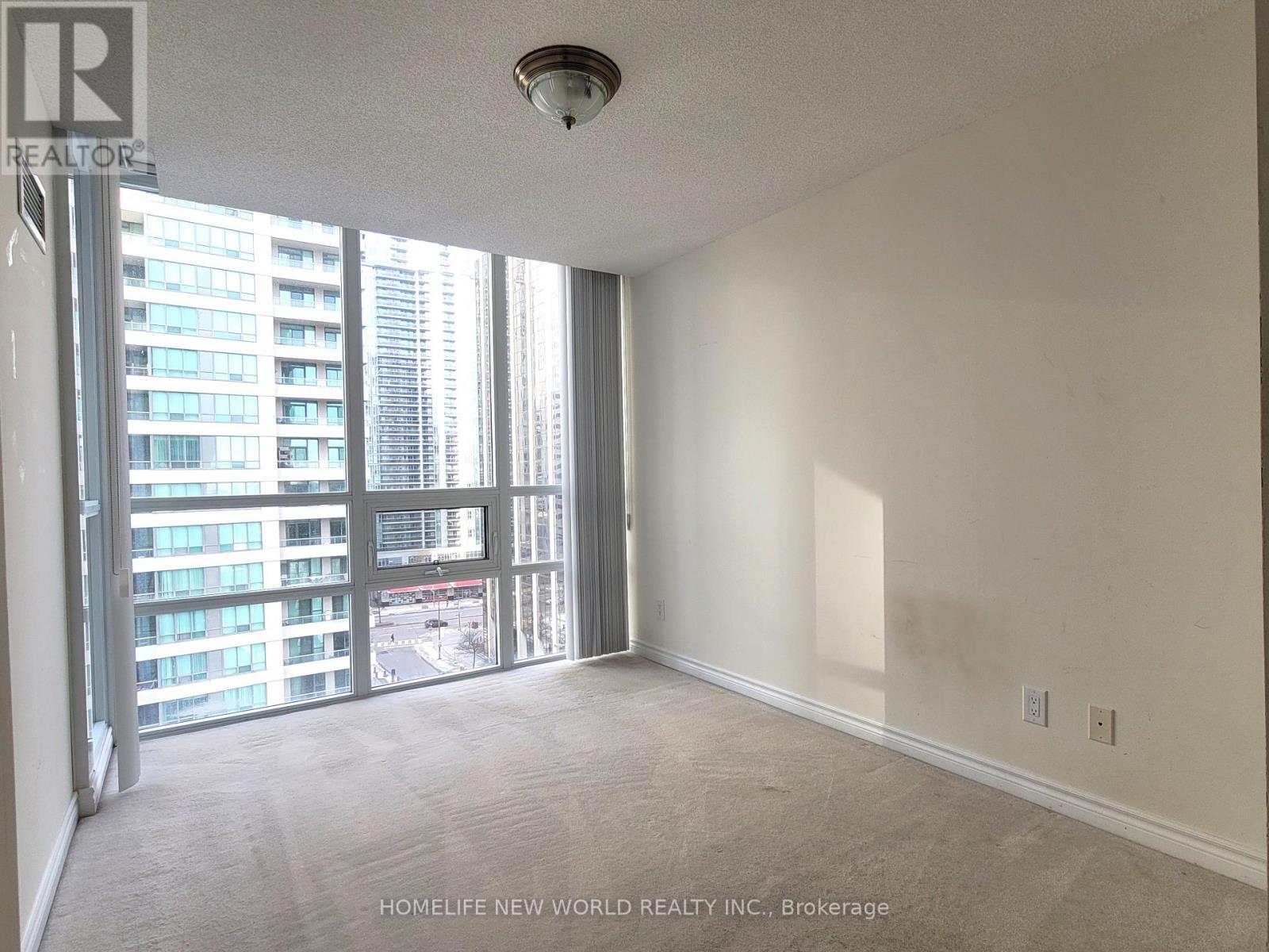 1518 - 35 Hollywood Avenue, Toronto, Ontario  M2N 0A9 - Photo 18 - C12609742