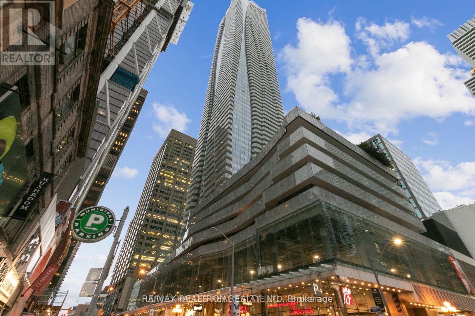 6801 - 1 BLOOR STREET E, Toronto, Ontario