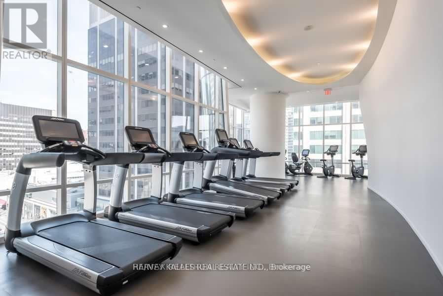 6801 - 1 Bloor Street E, Toronto, Ontario  M4W 0A8 - Photo 10 - C12609744