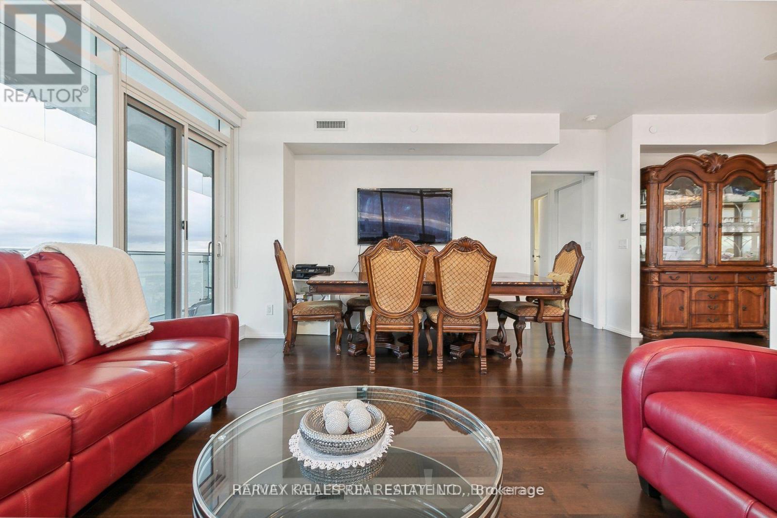 6801 - 1 Bloor Street E, Toronto, Ontario  M4W 0A8 - Photo 14 - C12609744