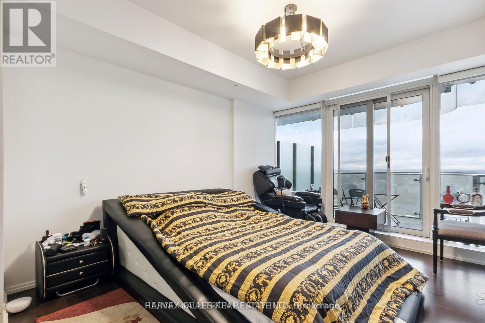 6801 - 1 Bloor Street E, Toronto, Ontario  M4W 0A8 - Photo 22 - C12609744