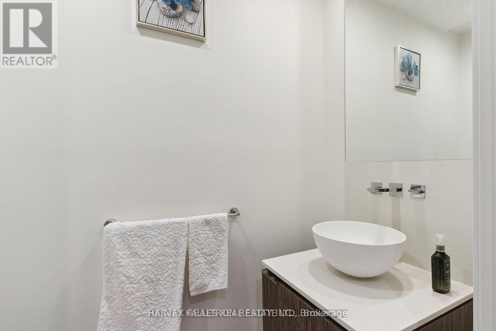 6801 - 1 Bloor Street E, Toronto, Ontario  M4W 0A8 - Photo 29 - C12609744