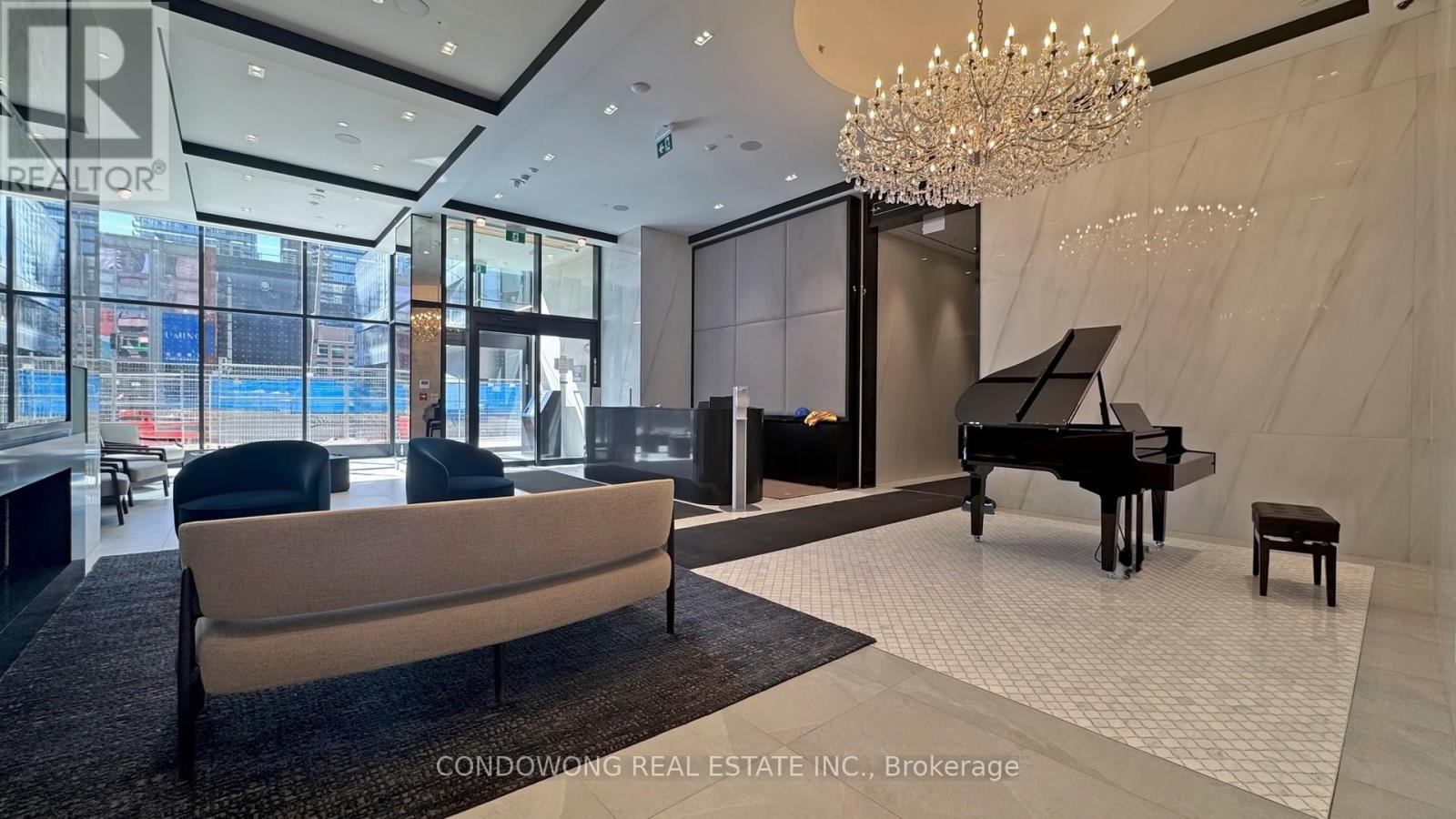 1801 - 8 Wellesley Street W, Toronto, Ontario  M4Y 0J5 - Photo 14 - C12609830