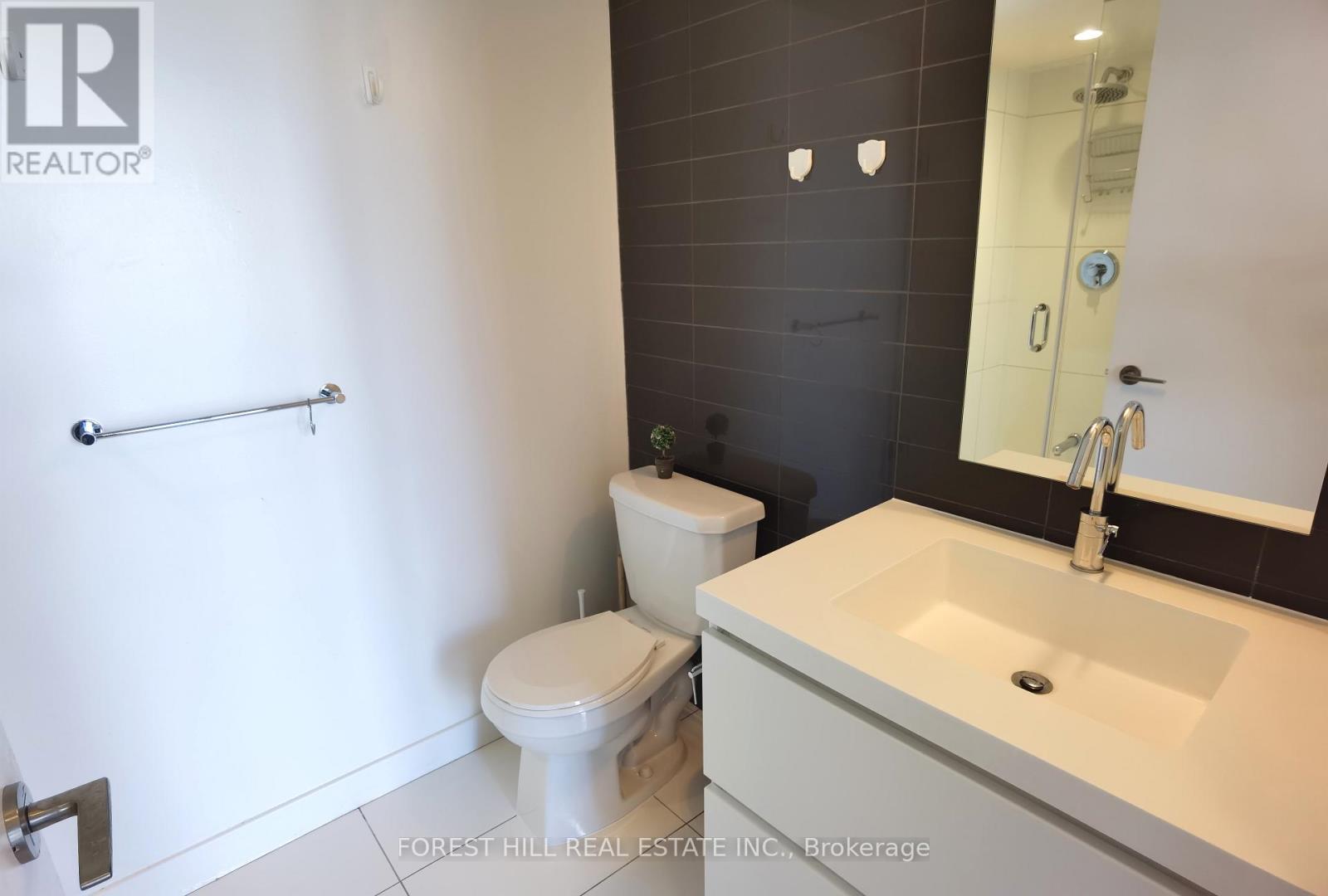 2601 - 85 Queens Wharf Road, Toronto, Ontario  M5V 0J9 - Photo 14 - C12609872