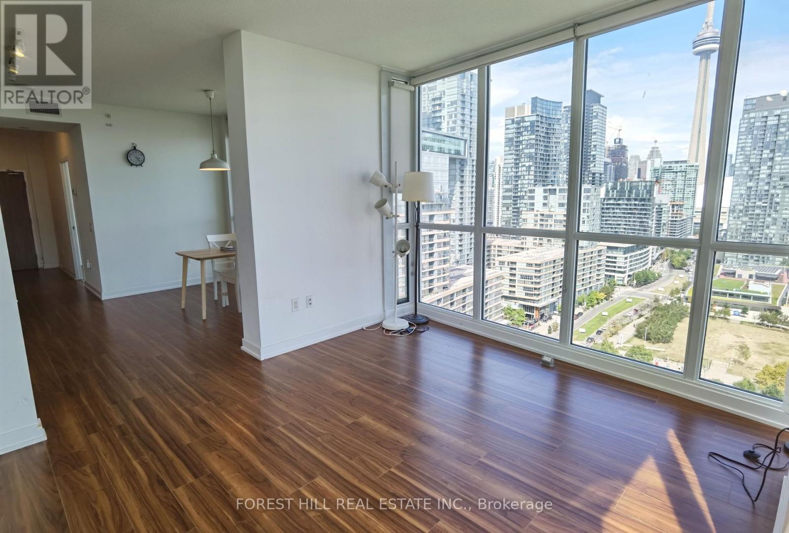 2601 - 85 Queens Wharf Road, Toronto, Ontario  M5V 0J9 - Photo 4 - C12609872