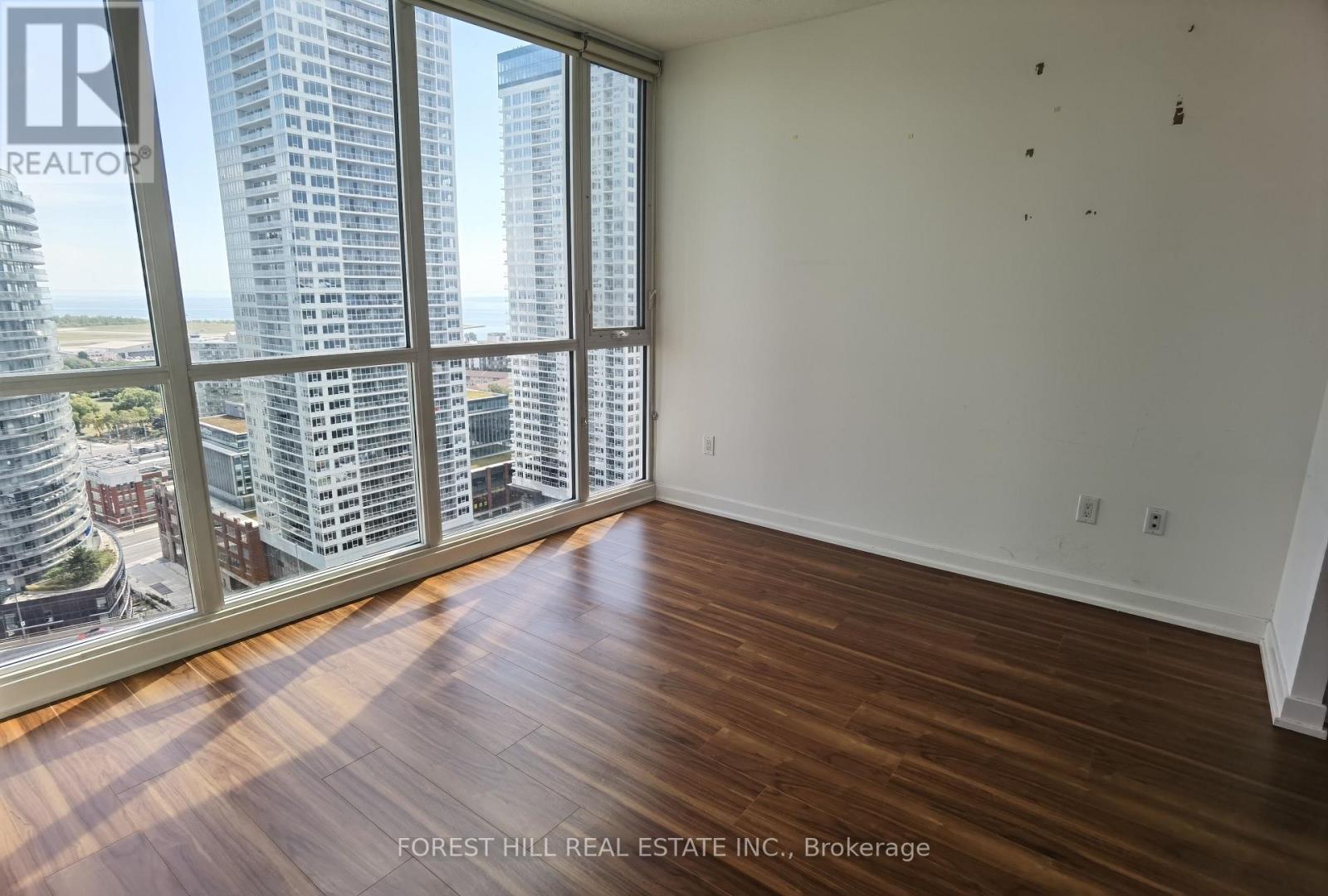 2601 - 85 Queens Wharf Road, Toronto, Ontario  M5V 0J9 - Photo 8 - C12609872