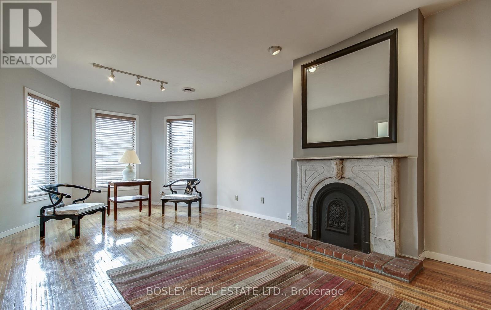 Upper - 376 Berkeley Street, Toronto, Ontario  M5A 2X7 - Photo 4 - C12609930