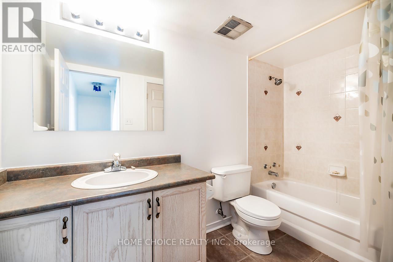 412 - 454 Centre Street, Oshawa, Ontario  L1H 4C2 - Photo 27 - E12609878