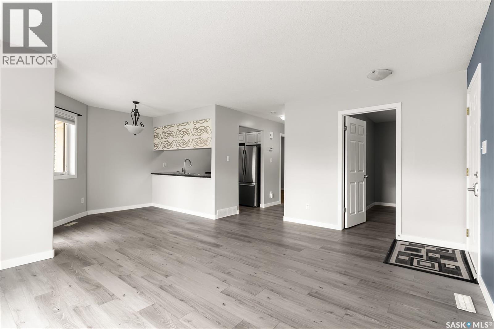 3918 7th Avenue E, Regina, Saskatchewan  S4N 7L9 - Photo 8 - SK021954