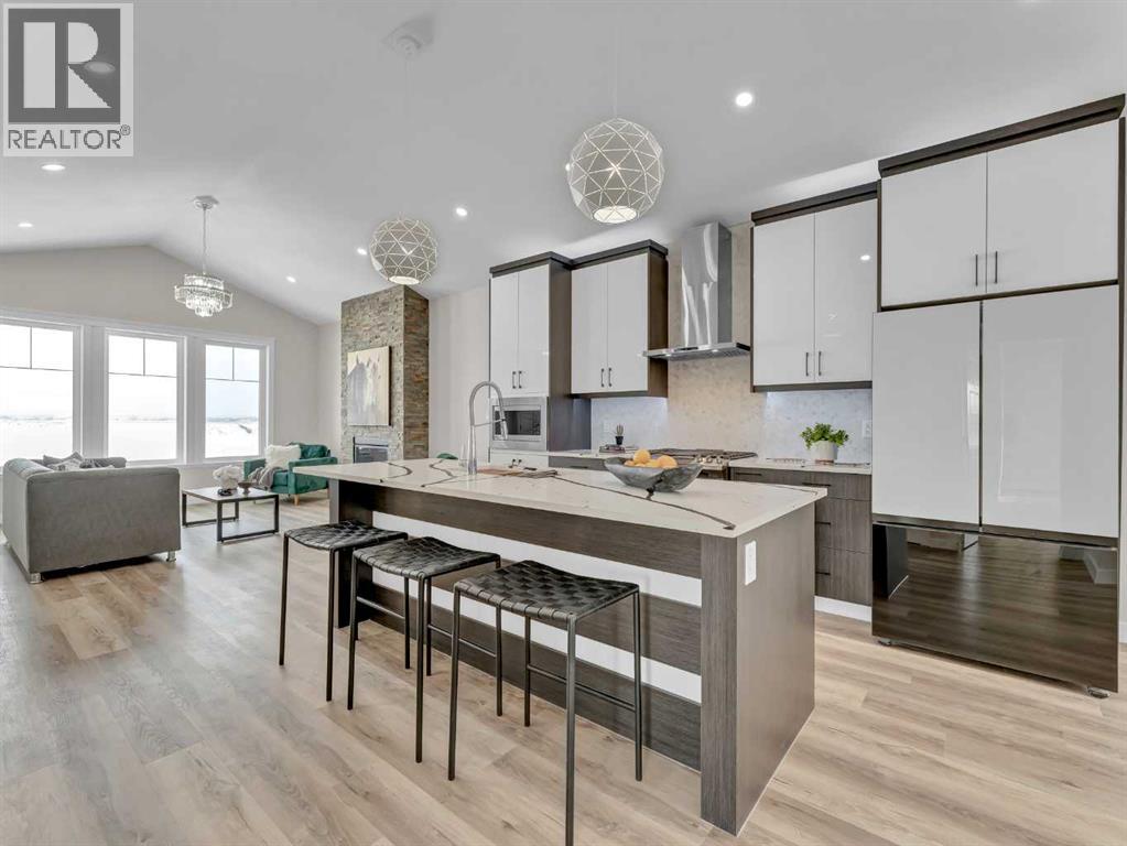 33 Dunes Way, Desert Blume, Alberta T1B 0R7 - Photo 10 - A2250206