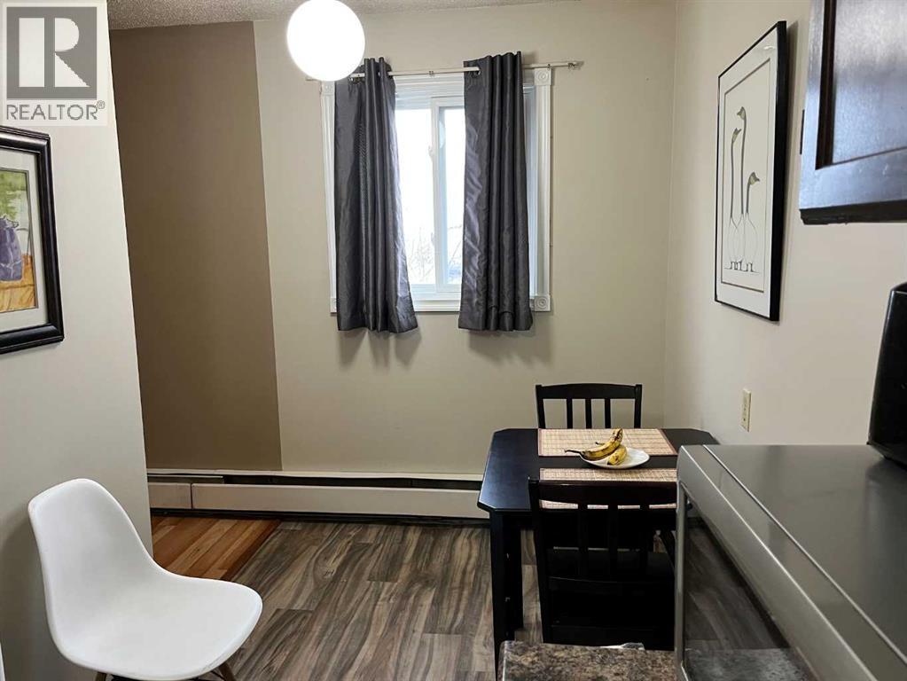 2410 14 Street Sw, Calgary, Alberta t2t 3t6 - Photo 4 - A2259924