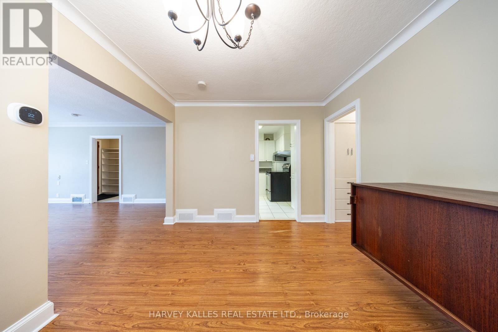 Main - 222 Joicey Boulevard, Toronto, Ontario  M5M 2V5 - Photo 20 - C12477741