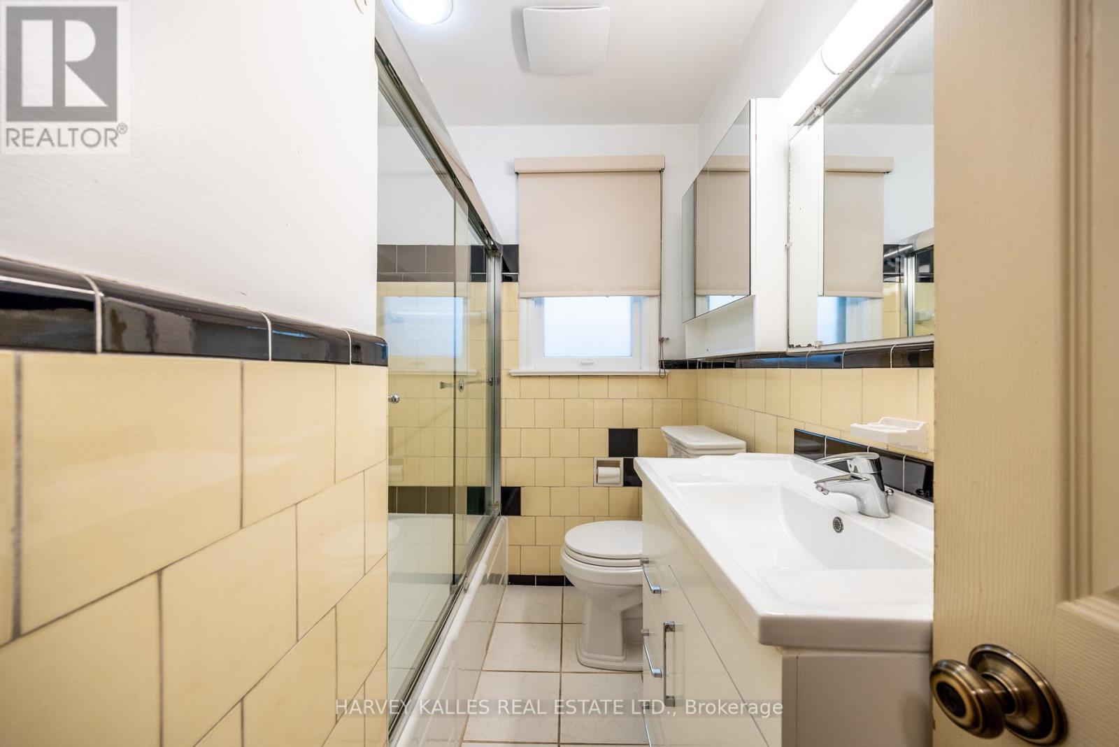 Main - 222 Joicey Boulevard, Toronto, Ontario  M5M 2V5 - Photo 24 - C12477741