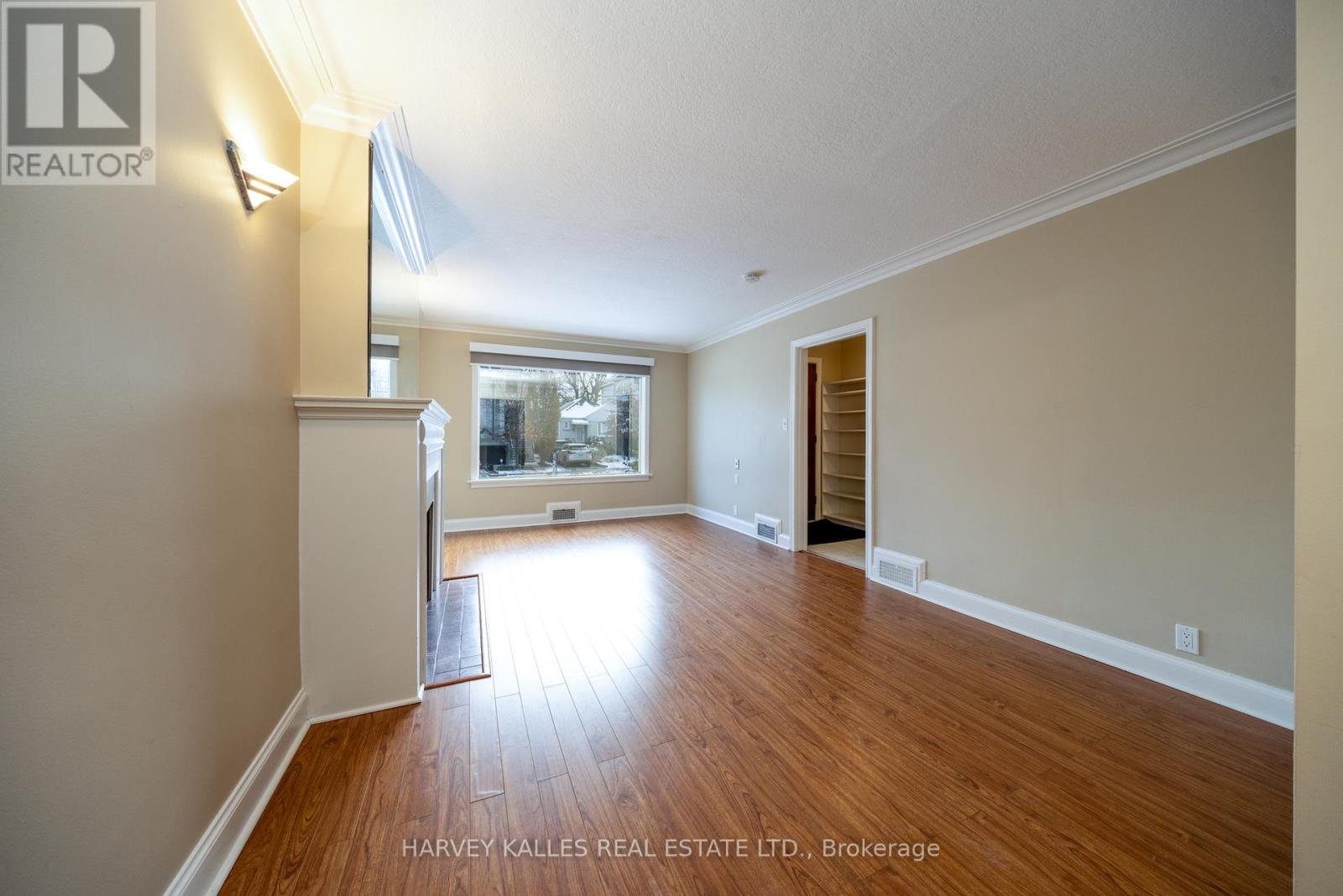 Main - 222 Joicey Boulevard, Toronto, Ontario  M5M 2V5 - Photo 7 - C12477741