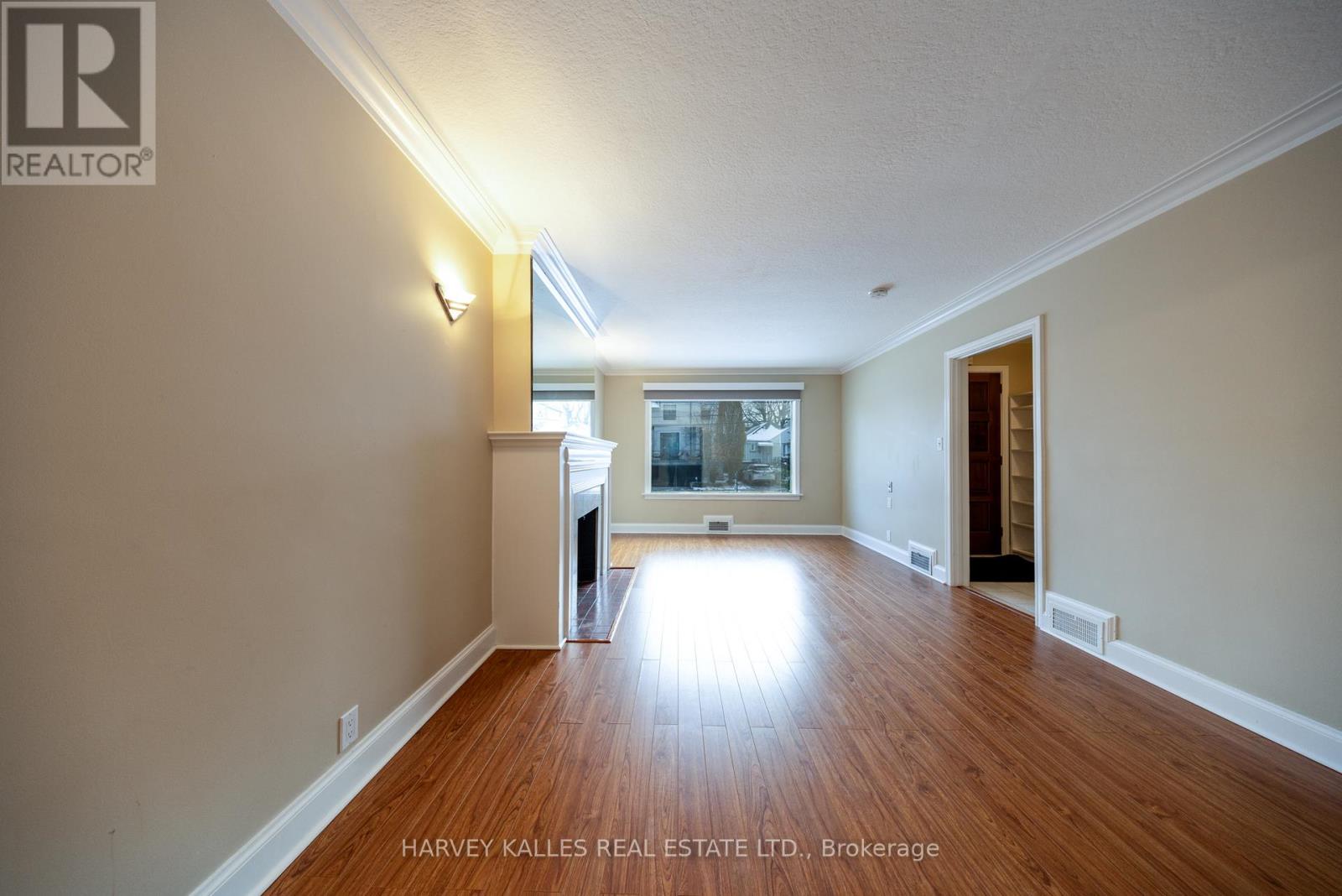 Main - 222 Joicey Boulevard, Toronto, Ontario  M5M 2V5 - Photo 9 - C12477741