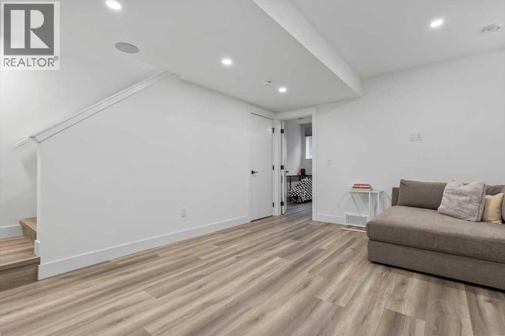 4, 1825 27 Avenue Sw, Calgary, Alberta  T2T 1H2 - Photo 35 - A2272354