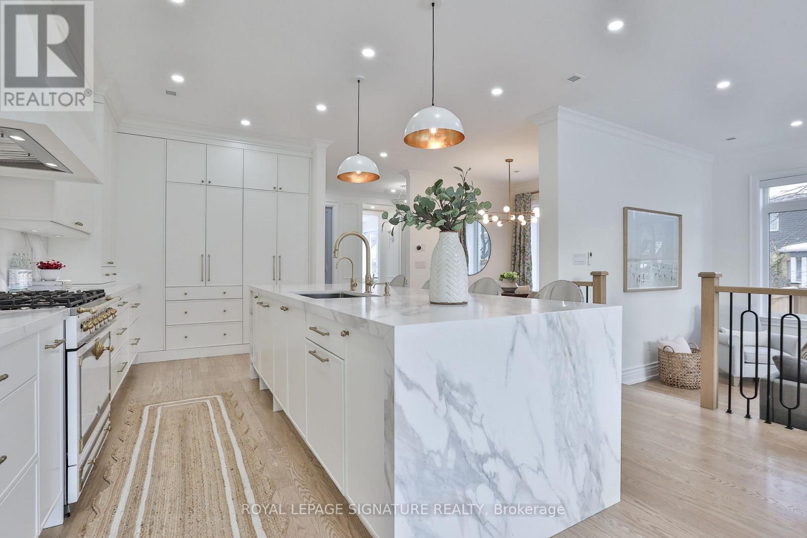 28 Belle Ayre Boulevard, Toronto, Ontario M4S 1K3 - Photo 17 - C12609782