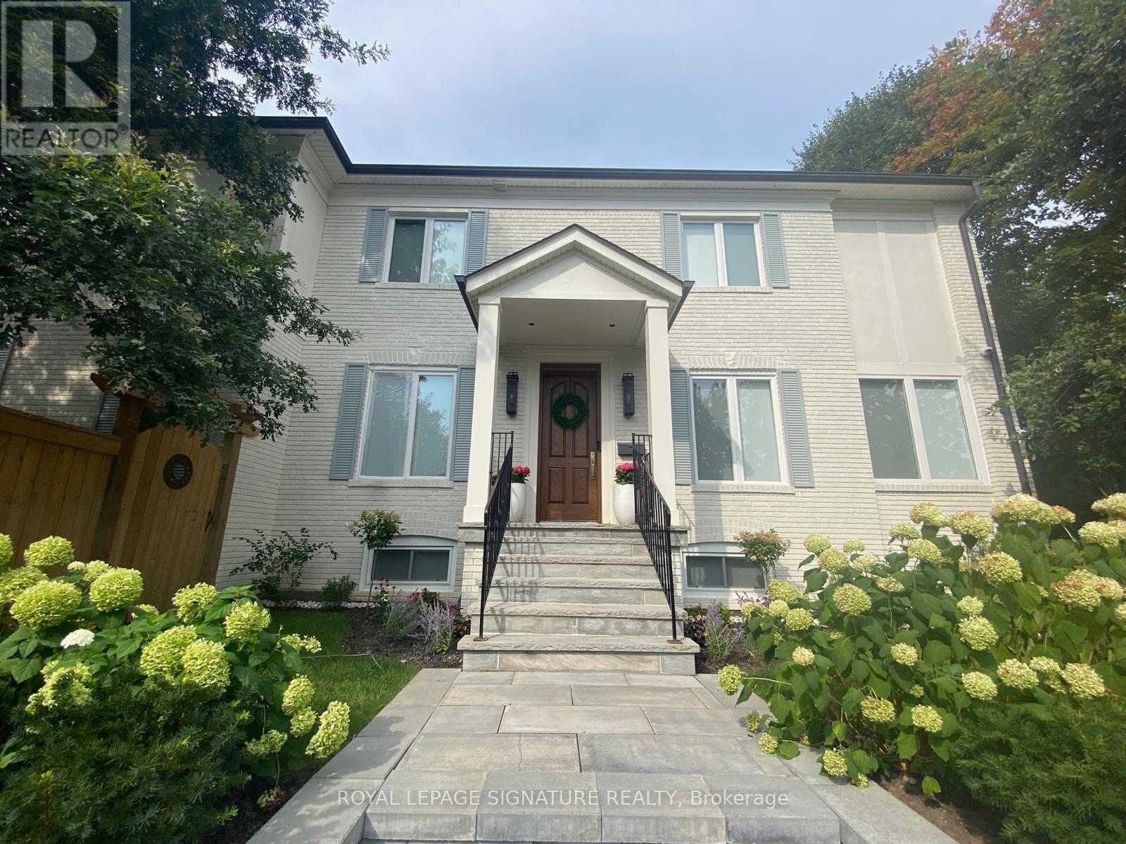 28 Belle Ayre Boulevard, Toronto, Ontario M4S 1K3 - Photo 2 - C12609782