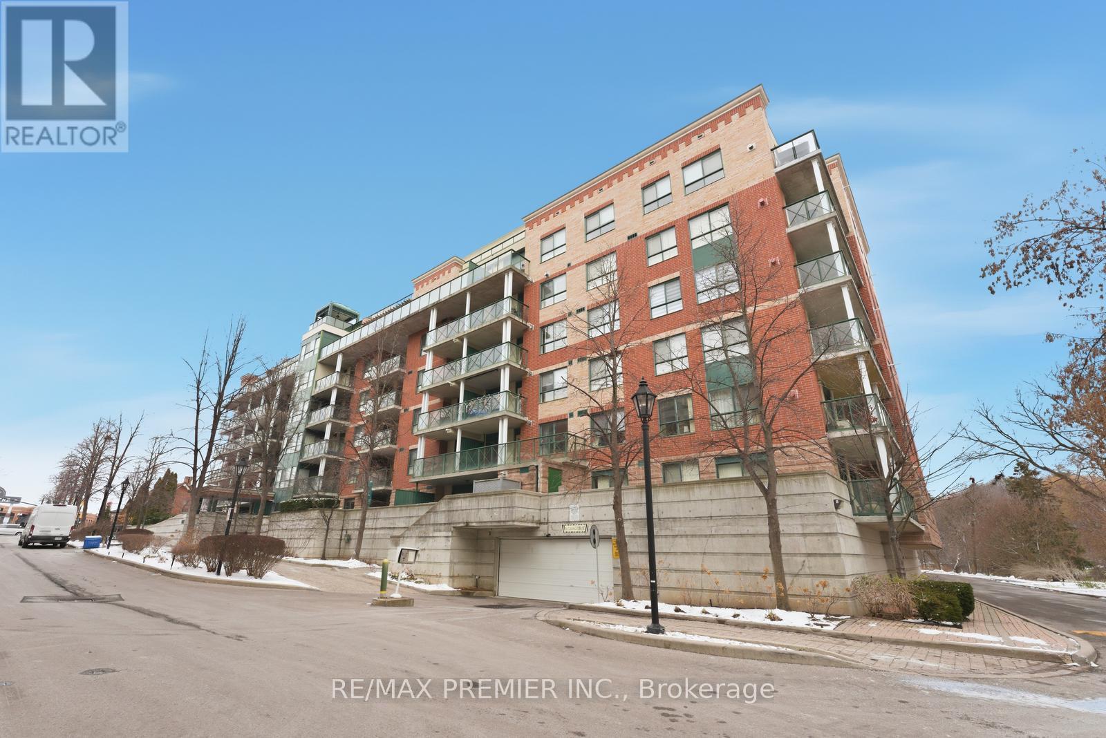 106 - 141 WOODBRIDGE AVENUE, Vaughan, Ontario