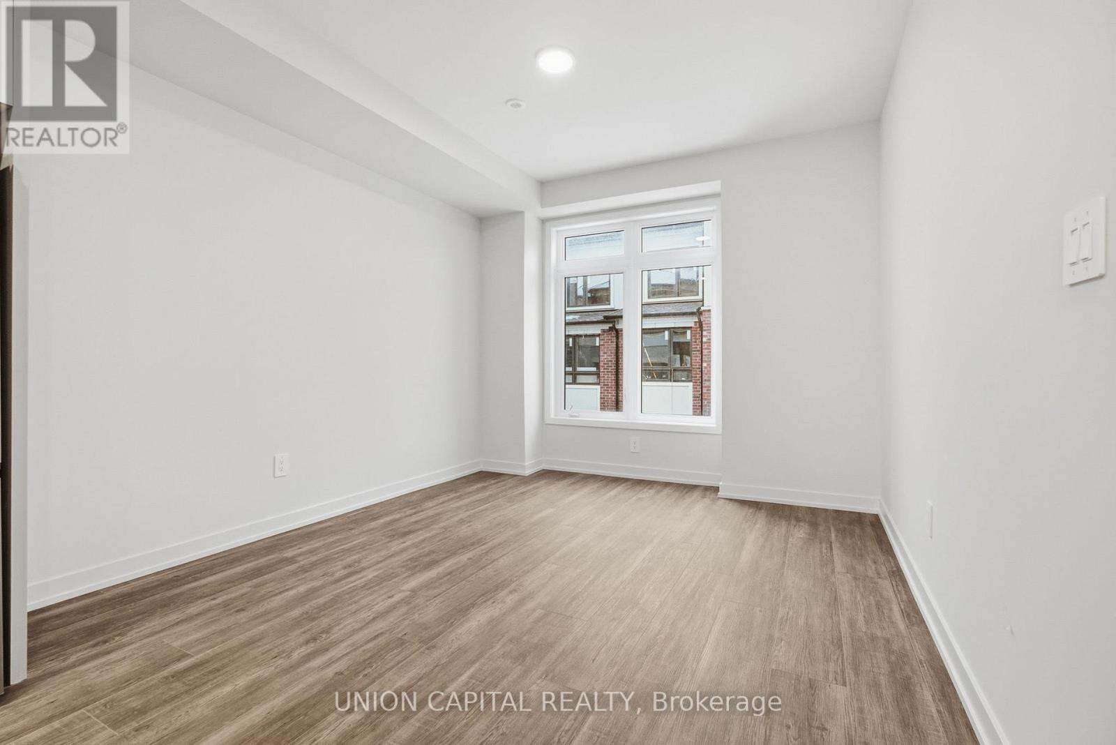 6 Robert Gilpin Lane, Richmond Hill, Ontario  L4B 0J6 - Photo 13 - N12609764