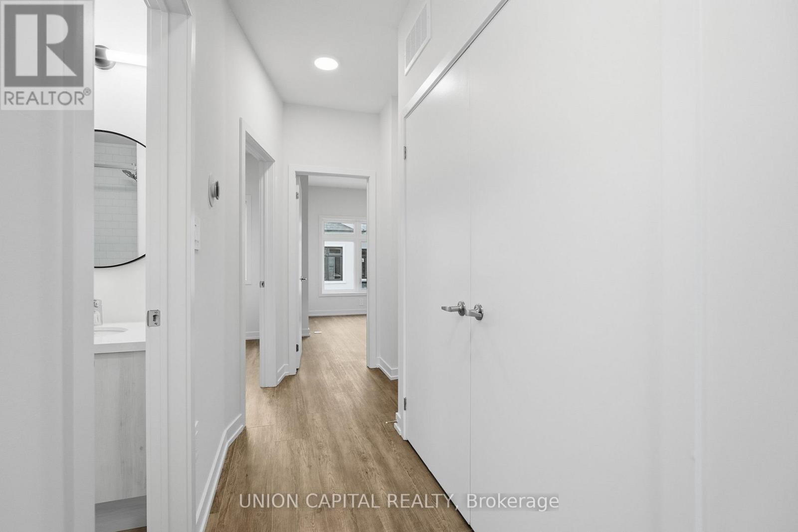 6 Robert Gilpin Lane, Richmond Hill, Ontario  L4B 0J6 - Photo 23 - N12609764