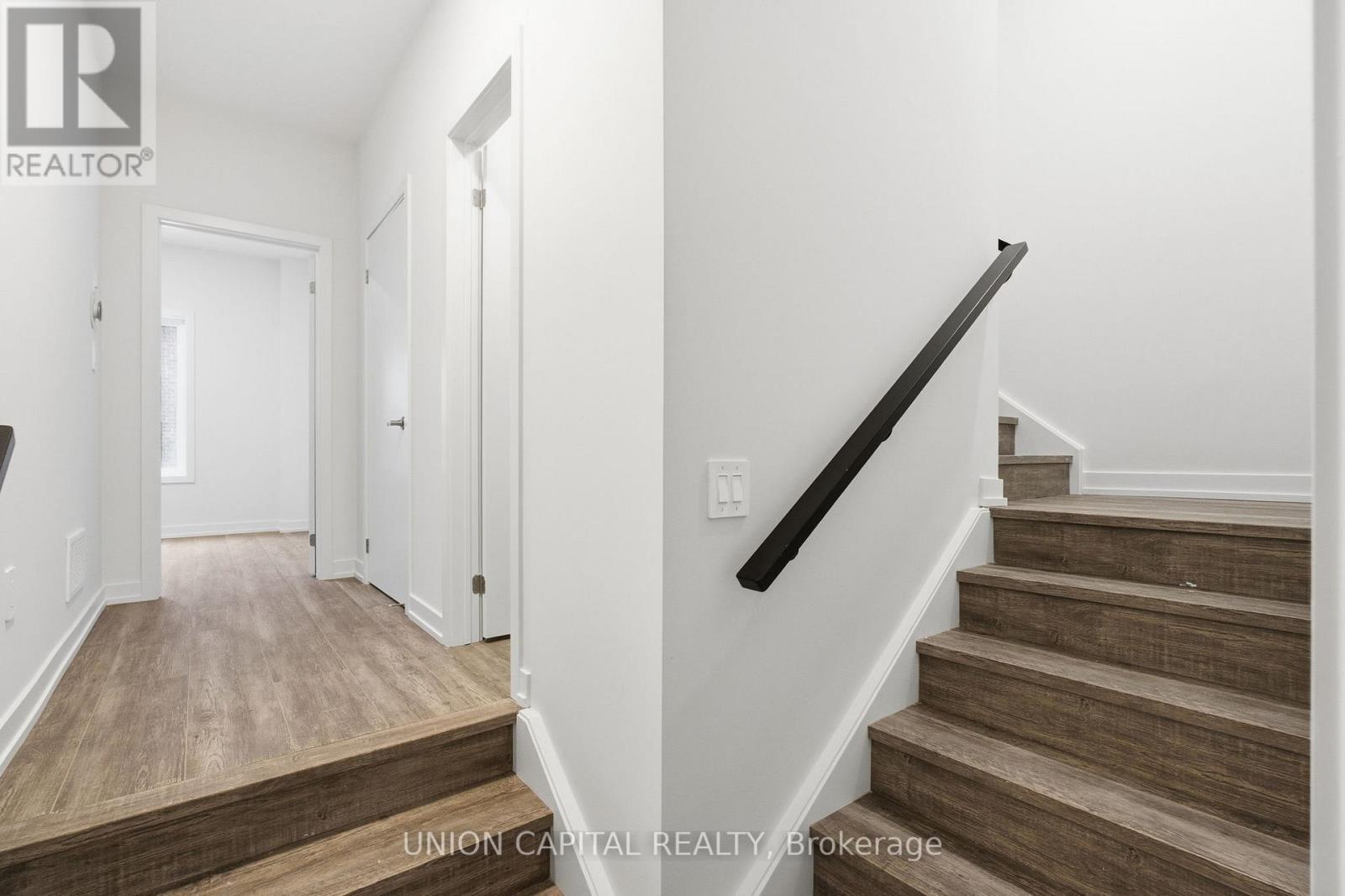 6 Robert Gilpin Lane, Richmond Hill, Ontario  L4B 0J6 - Photo 41 - N12609764