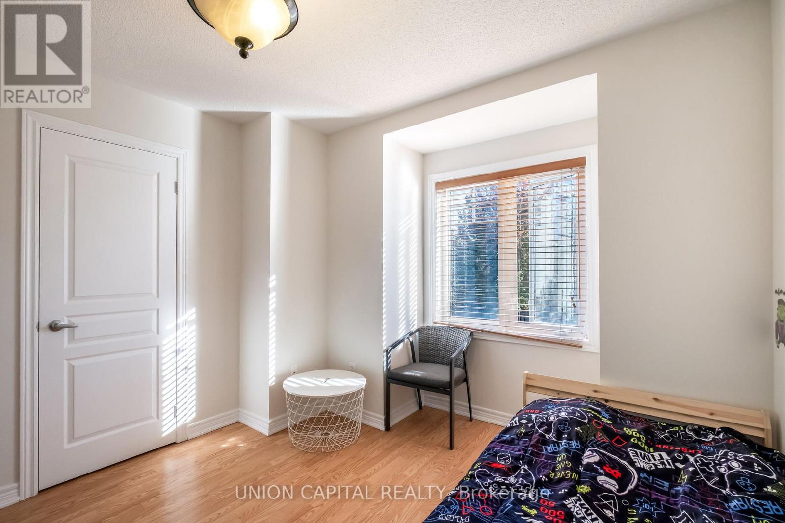 8 Stookes Crescent, Richmond Hill, Ontario  L4E 0J3 - Photo 11 - N12609810