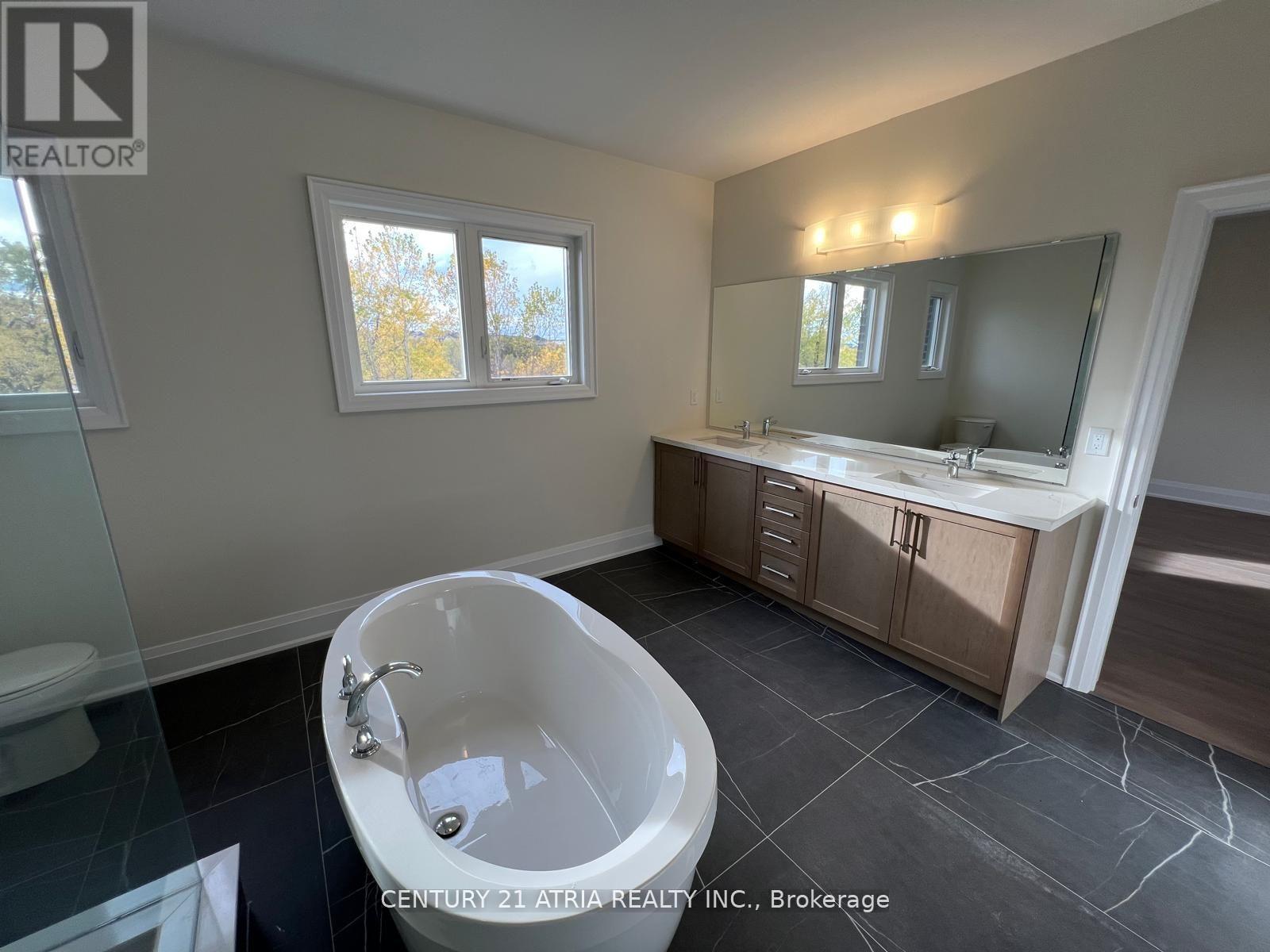 46 Boccella Crescent, Richmond Hill, Ontario  L4B 0J1 - Photo 24 - N12609836