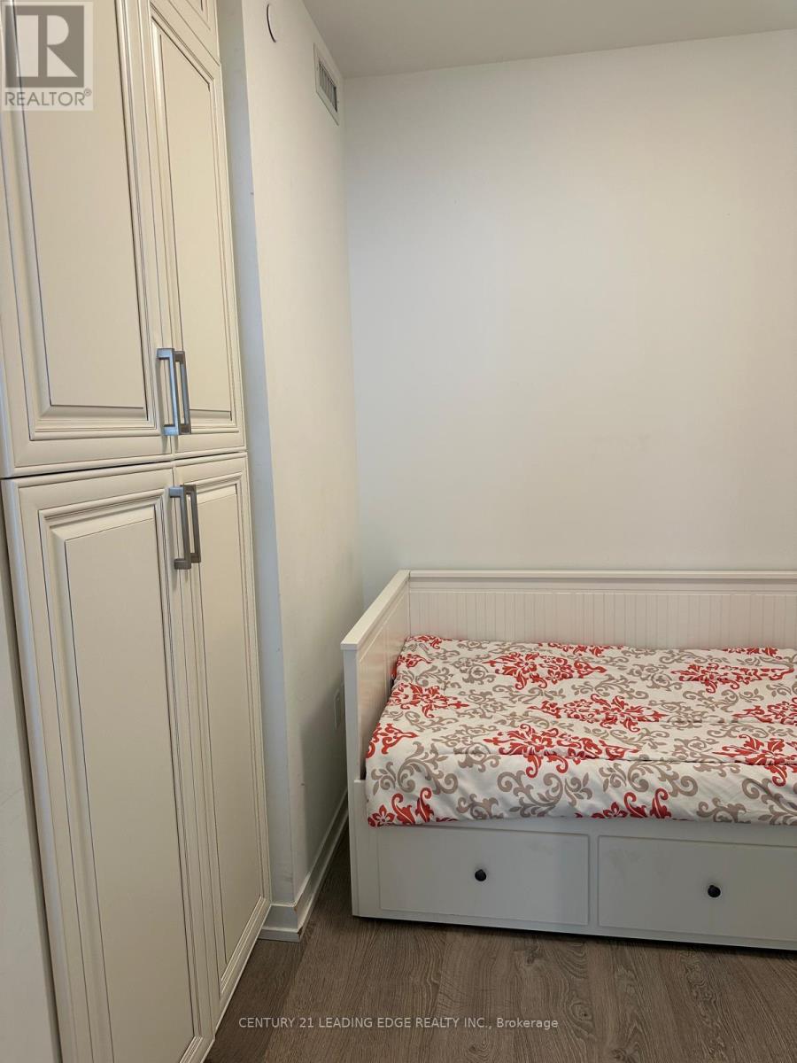 610e - 8868 Yonge Street, Richmond Hill, Ontario  L4C 1Z8 - Photo 8 - N12609842