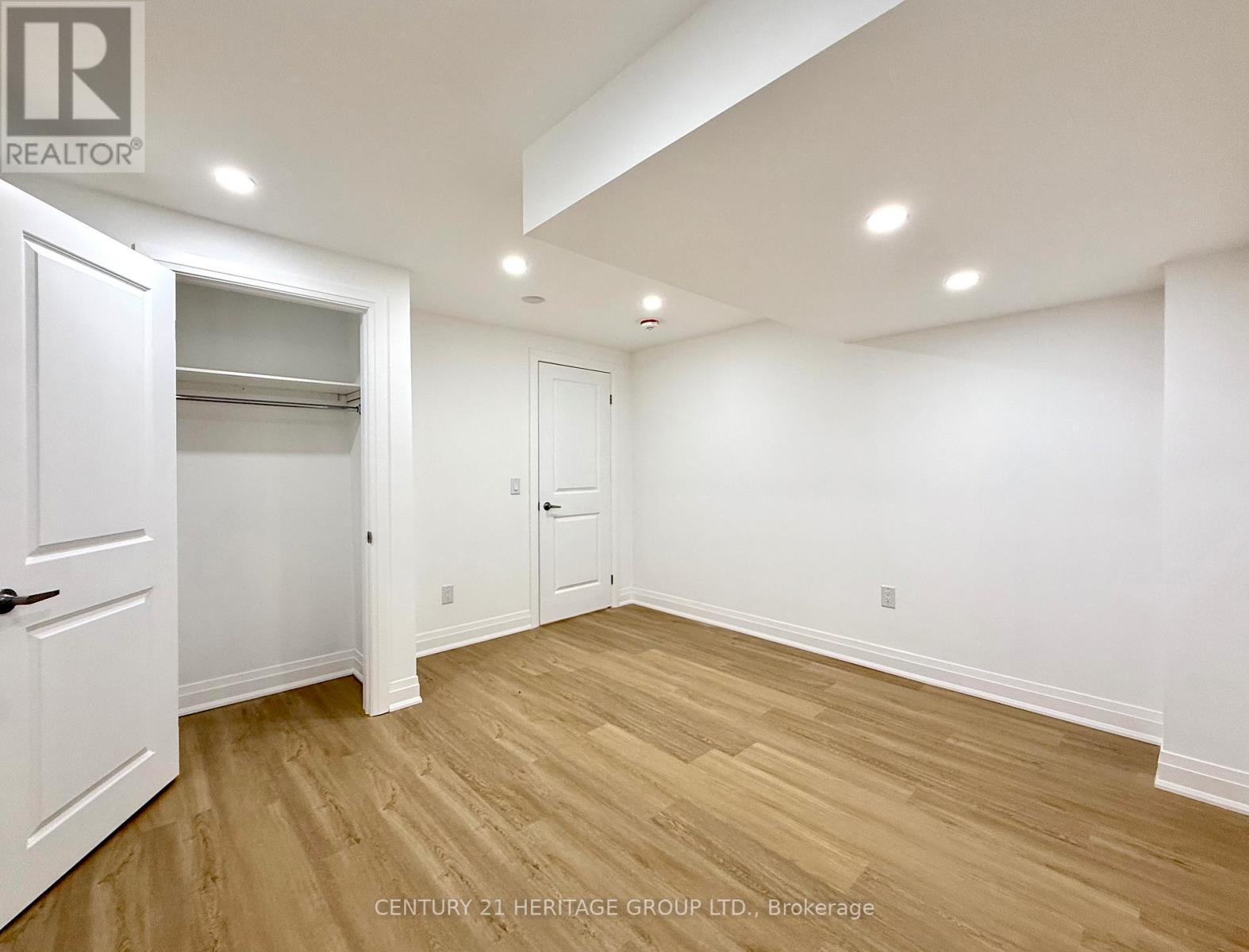 72 Basement - 72 Laurier Avenue, Richmond Hill, Ontario  L4E 4P5 - Photo 10 - N12609858