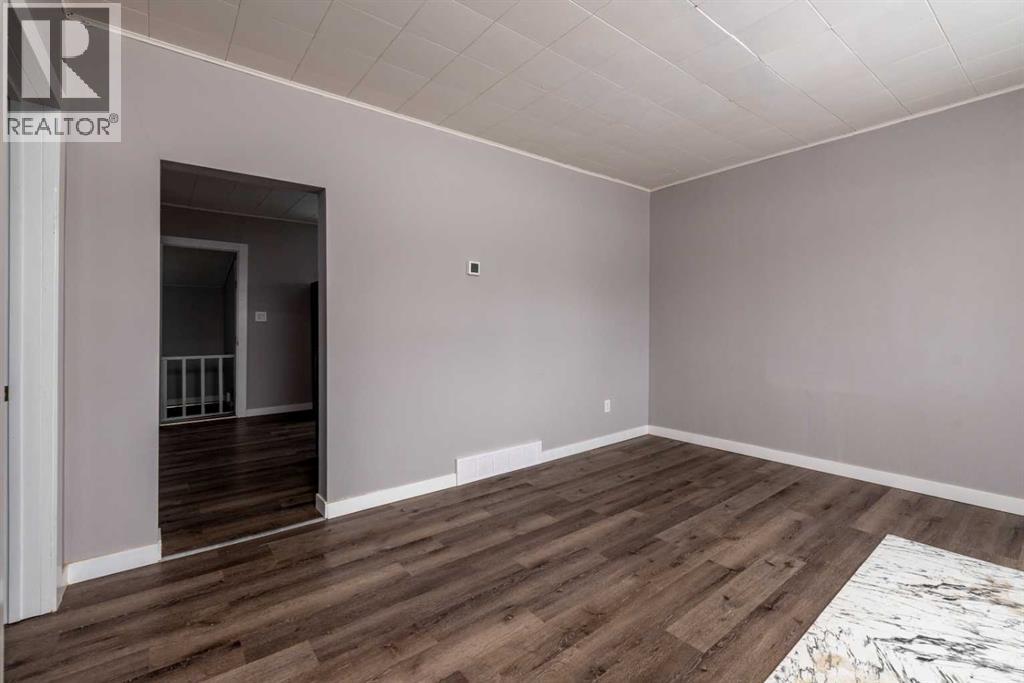 5603 50 Avenue, Lloydminster, Saskatchewan  S9V 0R3 - Photo 5 - A2274417