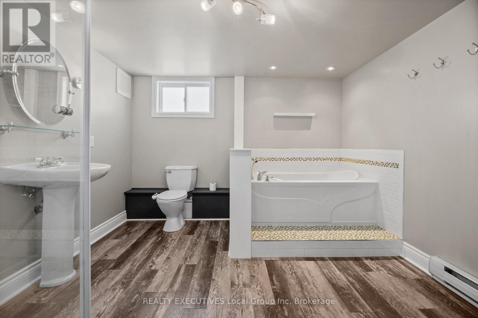 570 Nipissing Street, North Bay (West End), Ontario  P1B 4L7 - Photo 21 - X12609956