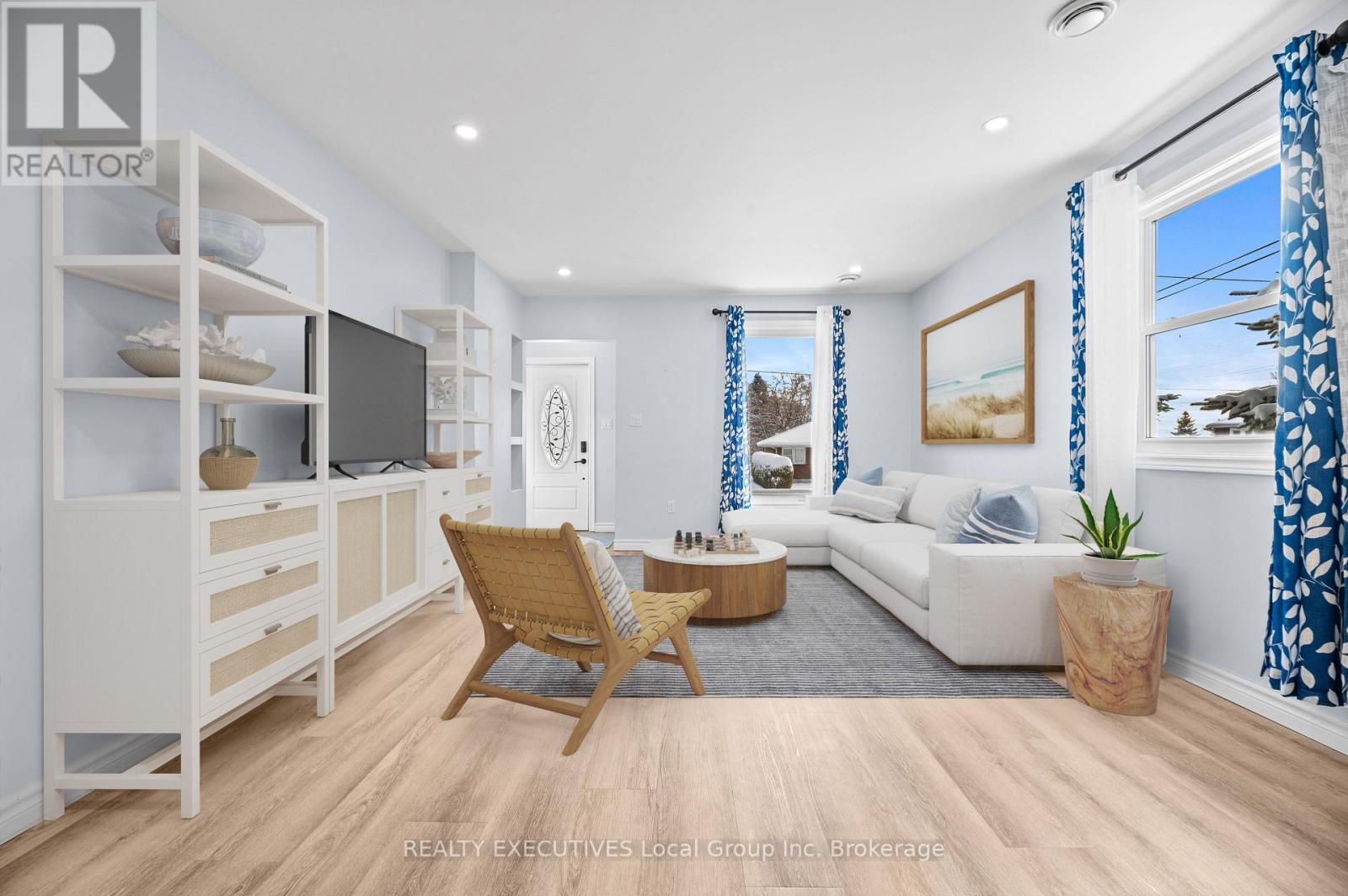 570 Nipissing Street, North Bay (West End), Ontario  P1B 4L7 - Photo 3 - X12609956