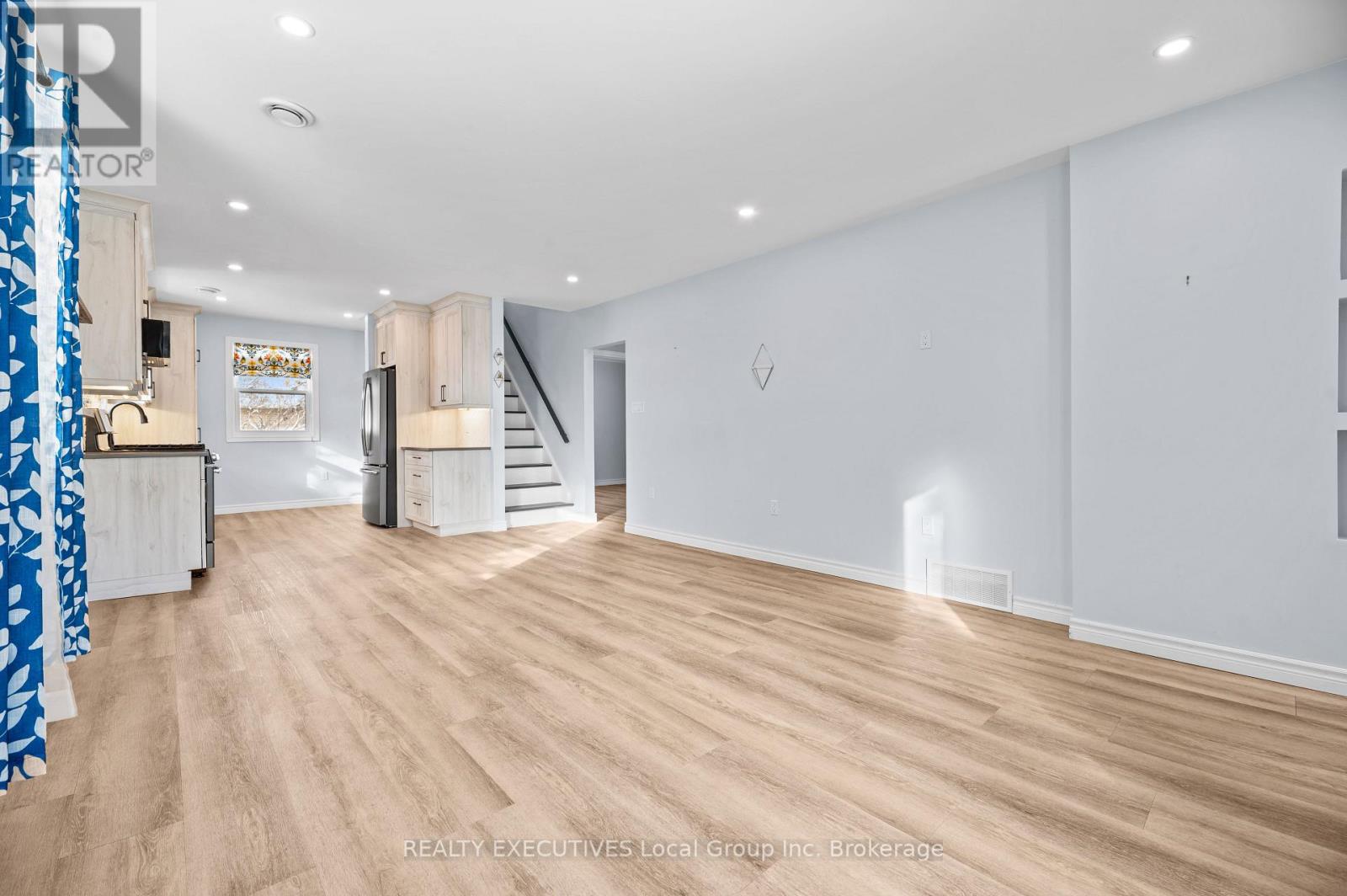 570 Nipissing Street, North Bay (West End), Ontario  P1B 4L7 - Photo 32 - X12609956