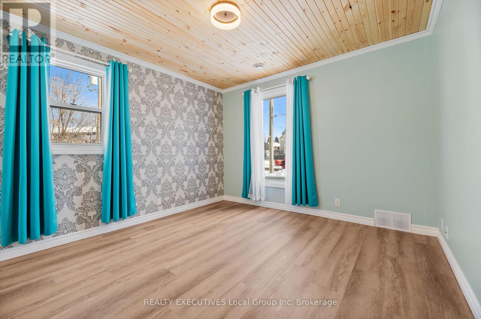 570 Nipissing Street, North Bay (West End), Ontario  P1B 4L7 - Photo 33 - X12609956