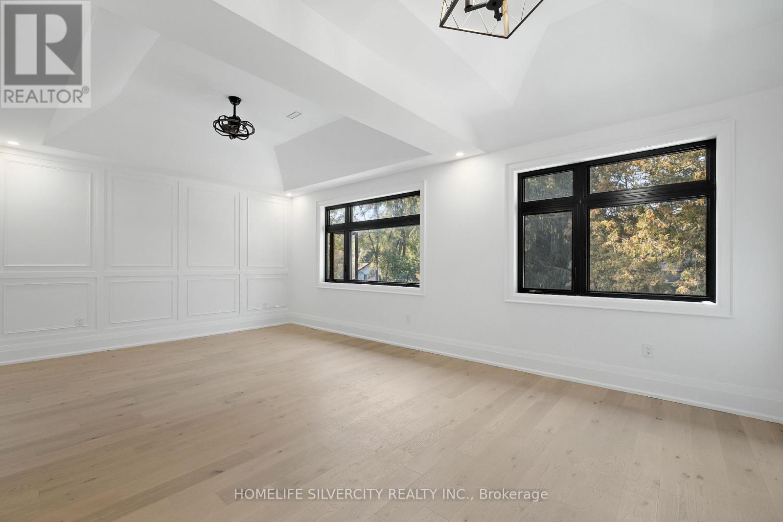 1610 Kenmuir Avenue, Mississauga, Ontario  L5G 4B5 - Photo 21 - W12609736