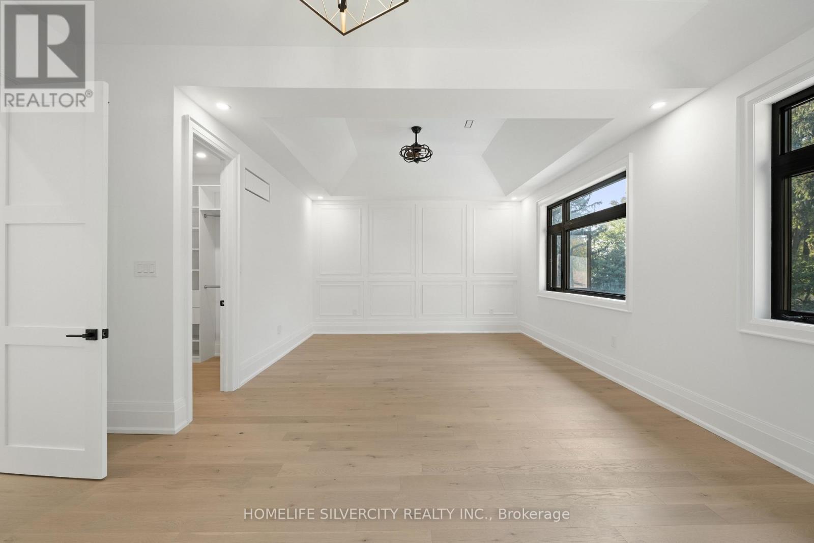 1610 Kenmuir Avenue, Mississauga, Ontario  L5G 4B5 - Photo 22 - W12609736