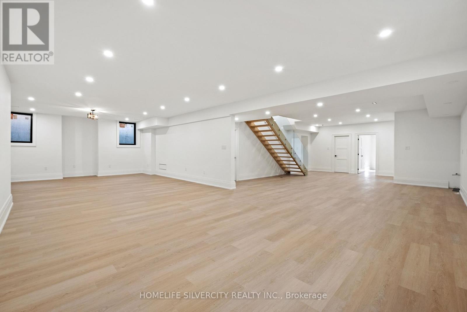 1610 Kenmuir Avenue, Mississauga, Ontario  L5G 4B5 - Photo 37 - W12609736