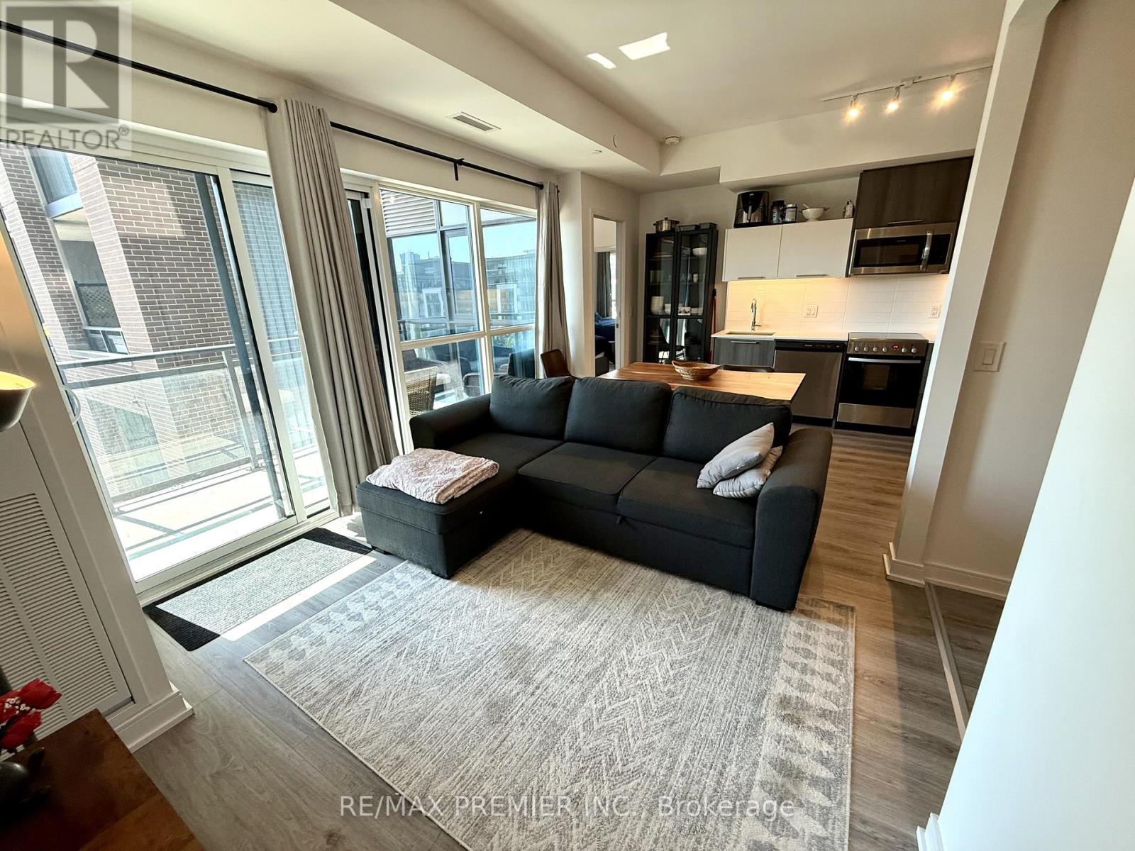 515 - 25 Neighbourhood Lane, Toronto, Ontario  M8Y 0C4 - Photo 13 - W12609768