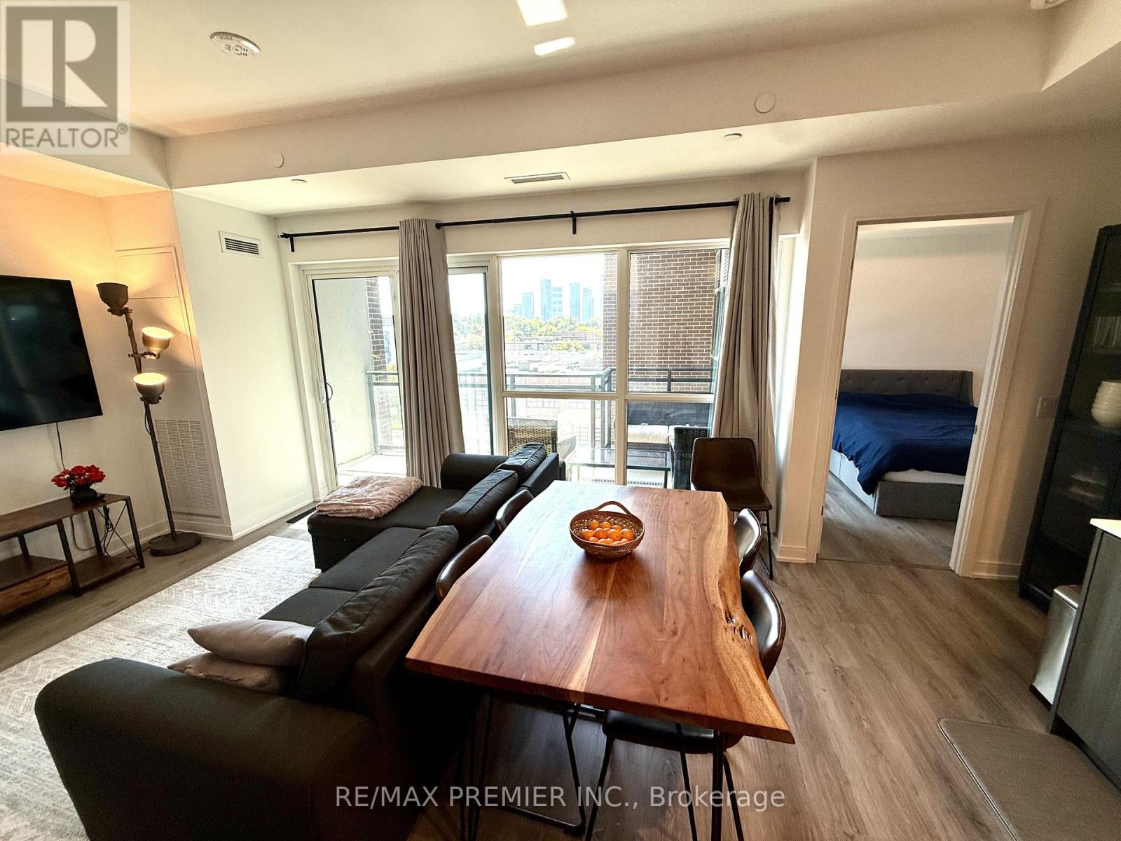 515 - 25 Neighbourhood Lane, Toronto, Ontario  M8Y 0C4 - Photo 16 - W12609768