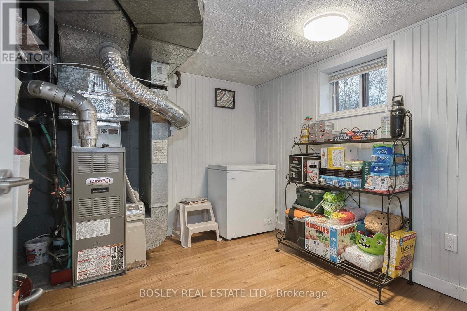 29 Patika Avenue, Toronto, Ontario  M9N 2E7 - Photo 42 - W12609776