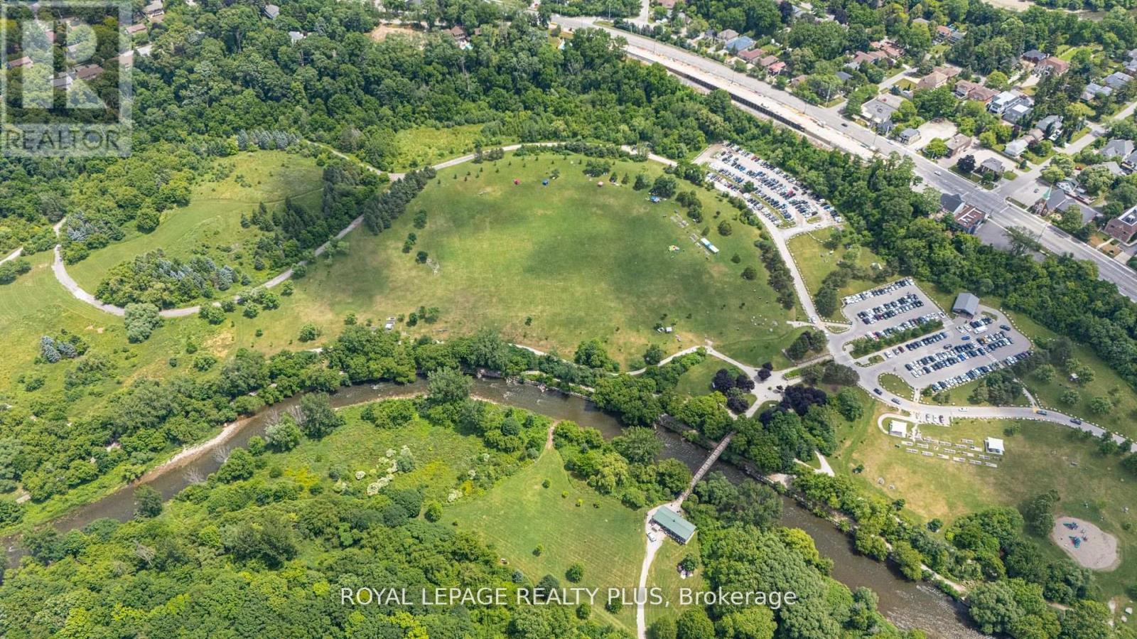 1760 Featherston Court, Mississauga, Ontario  L5L 3E3 - Photo 49 - W12609806