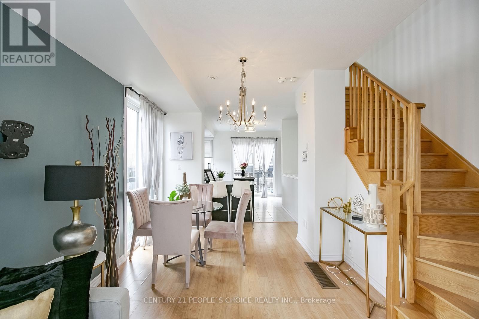 391 The Westway Road, Toronto, Ontario  M9R 1H3 - Photo 14 - W12609832