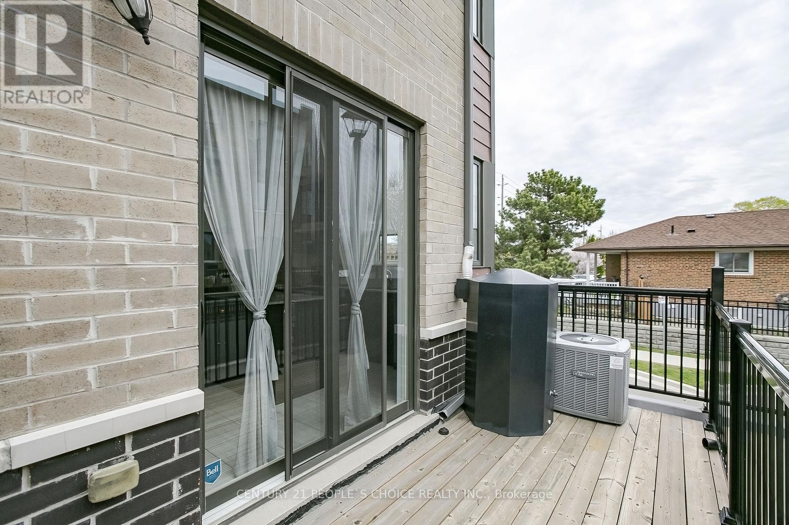 391 The Westway Road, Toronto, Ontario  M9R 1H3 - Photo 22 - W12609832