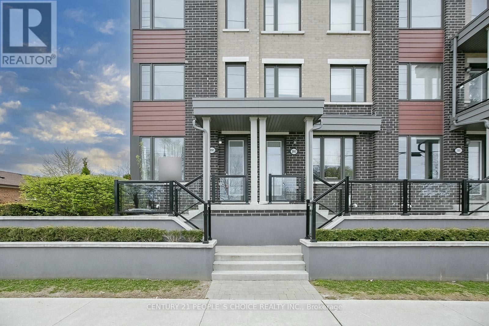 391 The Westway Road, Toronto, Ontario  M9R 1H3 - Photo 3 - W12609832