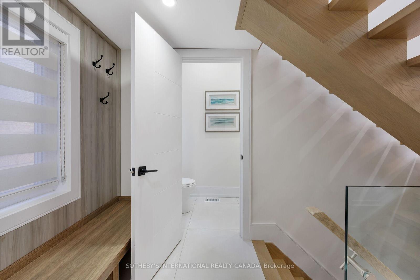 54 A Trueman Avenue, Toronto, Ontario M8Z 5A2 - Photo 19 - W12609890