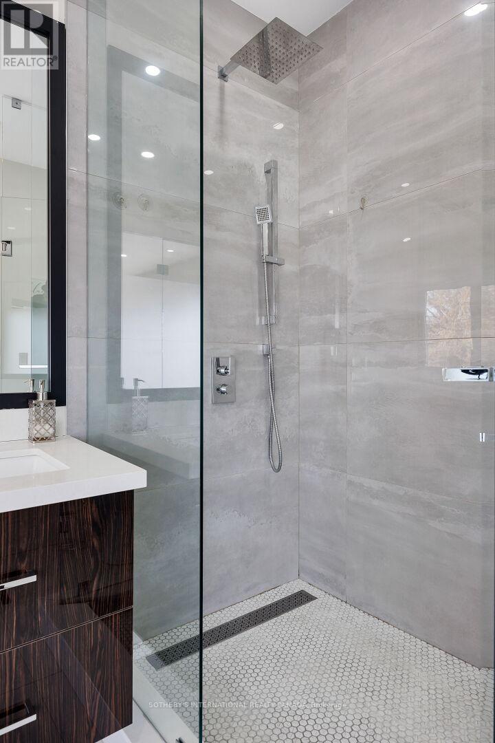 54 A Trueman Avenue, Toronto, Ontario M8Z 5A2 - Photo 28 - W12609890