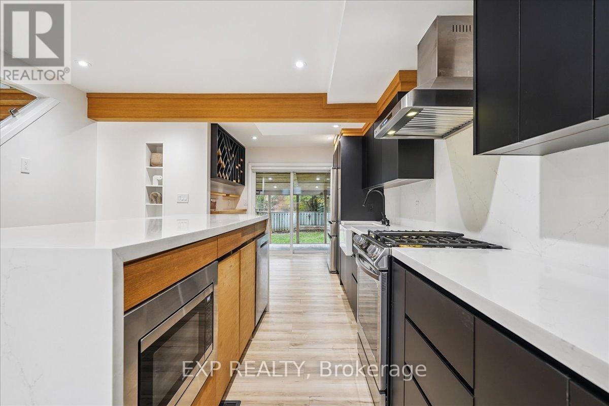 10 Harold Street, Brampton, Ontario  L6Y 1C7 - Photo 10 - W12609898